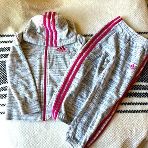 Adidas girls track suit size 5